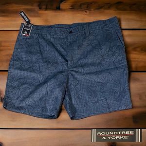 Roundtree & Yourke Casuals Flat Front Short Classic Fit 7” Inseam Size 42